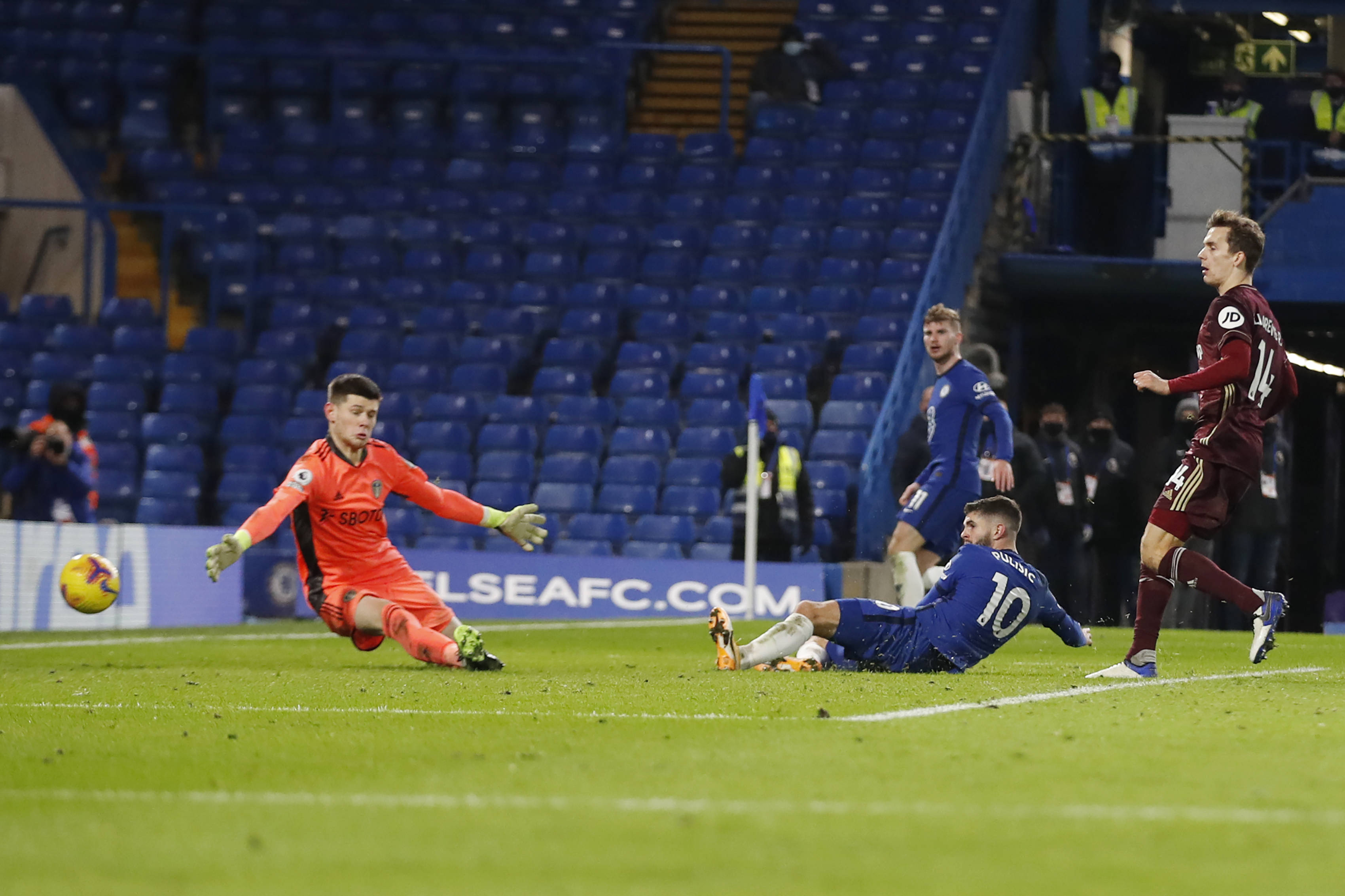 想重新踢的比赛？维埃里：02年世界杯vs韩国；97年欧冠踢多特（维埃里最想重赛的两场：2002世界杯对韩国，1997欧冠战多特）